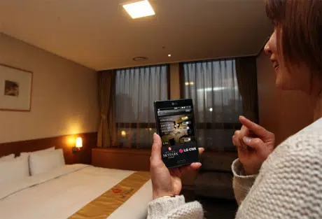NFC phones open doors for guests at Seoul's Hotel Skypark Central