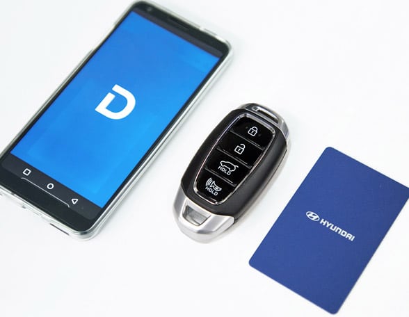 Hyundai digital car key and smart phone