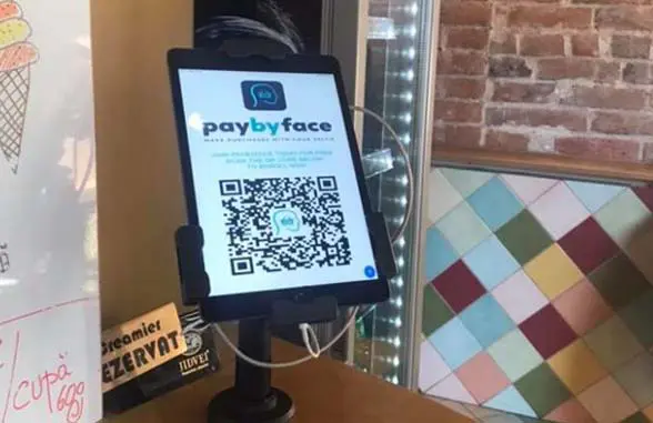 PayByFace terminal om Tucano Coffee Shop, Bucharest