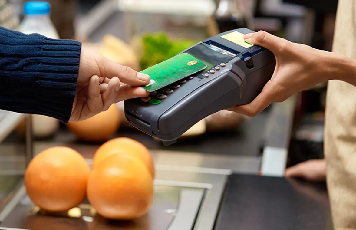 Contactless payment being made with a card