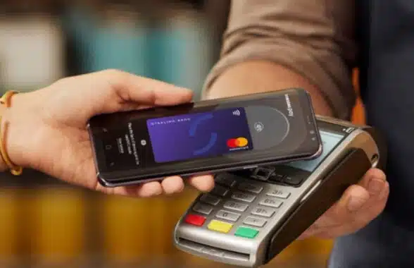 Samsung Galaxy being used to make test offline Bank of Korea CBDC payments using NFC
